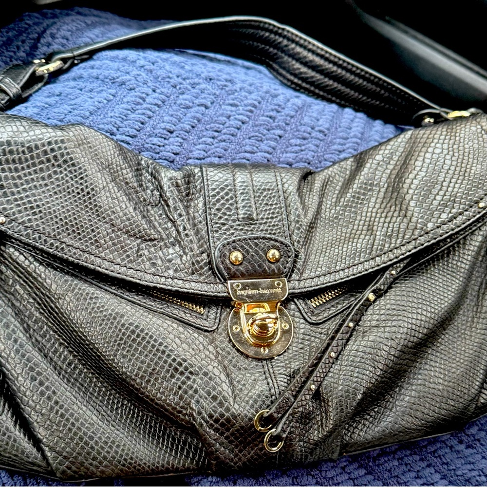 Hayden Harnett Luxurious Black Leather Shoulder Bag